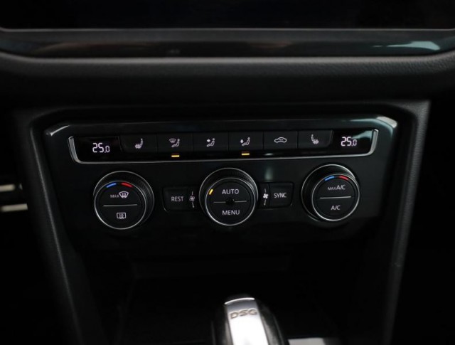 Volkswagen Tiguan  2.0 TDI R-Line
