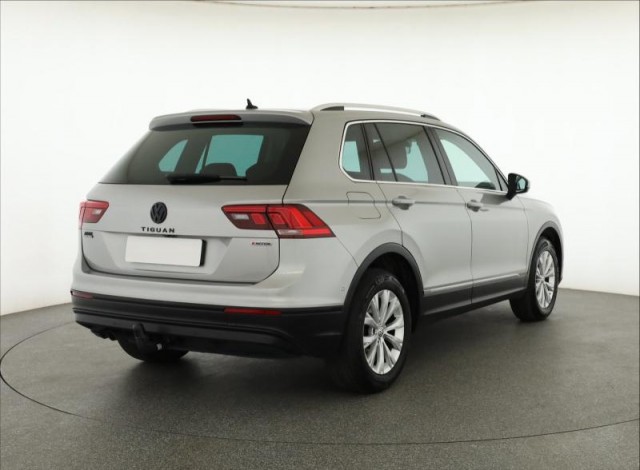 Volkswagen Tiguan  2.0 TDI Comfortline