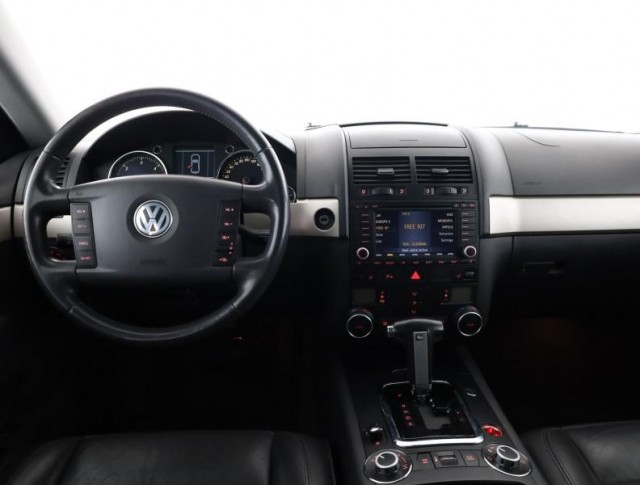 Volkswagen Touareg  3.0 V6 TDI 