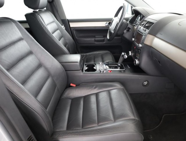 Volkswagen Touareg  3.0 V6 TDI 