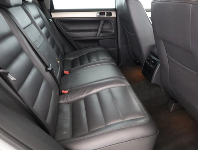 Volkswagen Touareg  3.0 V6 TDI 