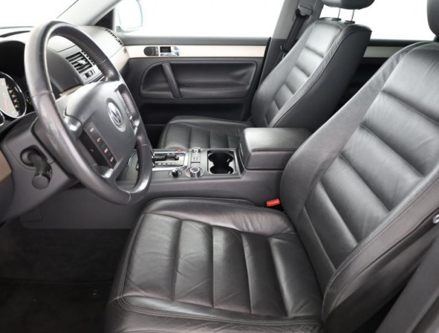 Volkswagen Touareg  3.0 V6 TDI 
