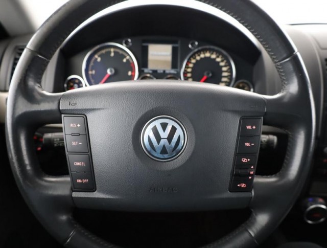 Volkswagen Touareg  3.0 V6 TDI 
