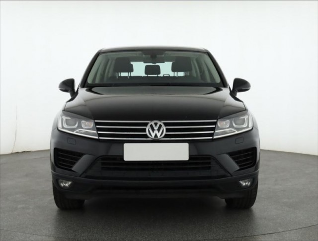 Volkswagen Touareg  3.0 TDI 