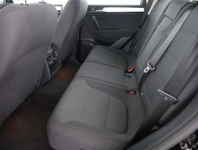 Volkswagen Touareg  3.0 TDI 