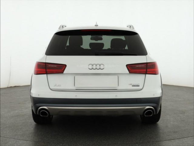 Audi A6 Allroad  3.0 TDI 
