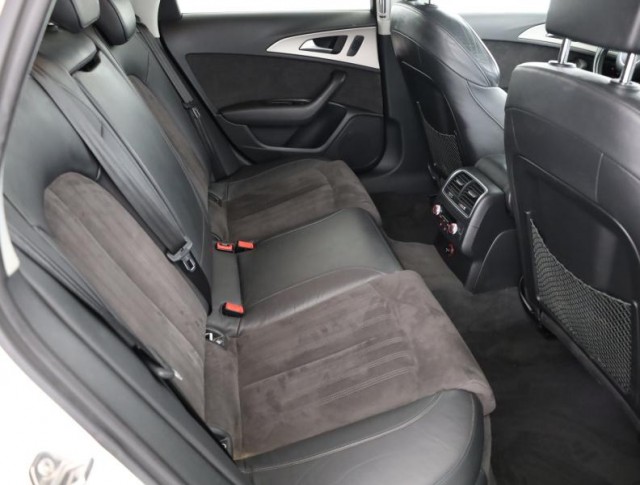 Audi A6 Allroad  3.0 TDI 