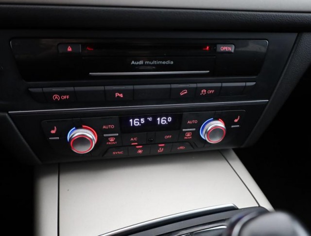 Audi A6 Allroad  3.0 TDI 