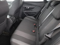 Peugeot 3008  1.5 BlueHDi 