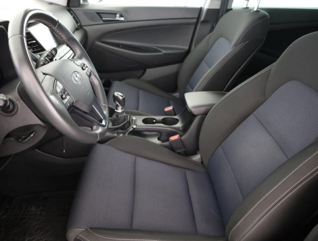 Hyundai Tucson  1.6 T-GDI Trikolor