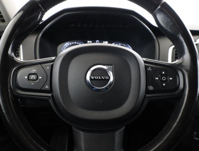 Volvo XC90  D4 