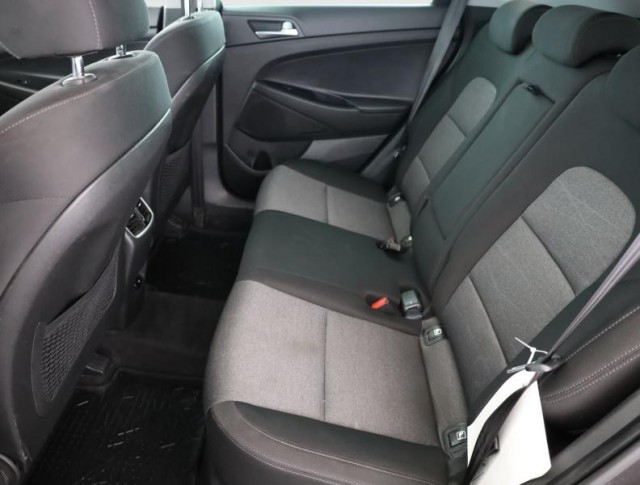 Hyundai Tucson  1.6 T-GDI Trikolor