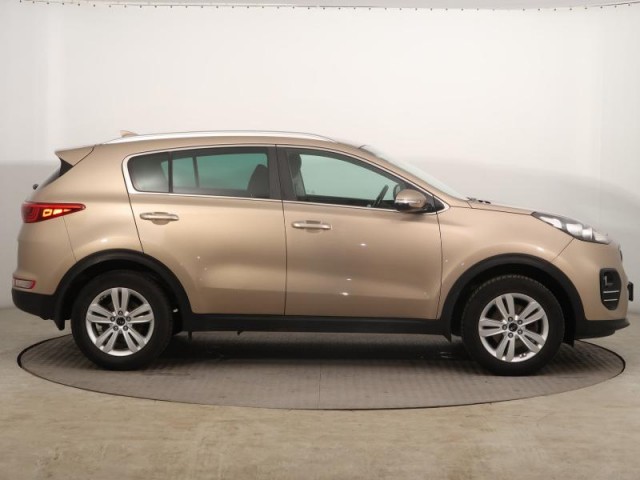 Kia Sportage  1.6 GDI 