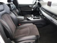 Audi Q7  3.0 TDI 