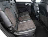 Audi Q7  3.0 TDI 
