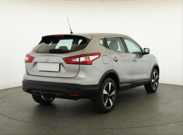Nissan Qashqai  1.6 DIG-T 