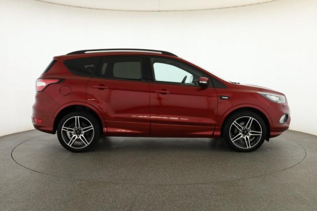 Ford Kuga  2.0 TDCi ST-Line