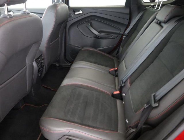 Ford Kuga  2.0 TDCi ST-Line