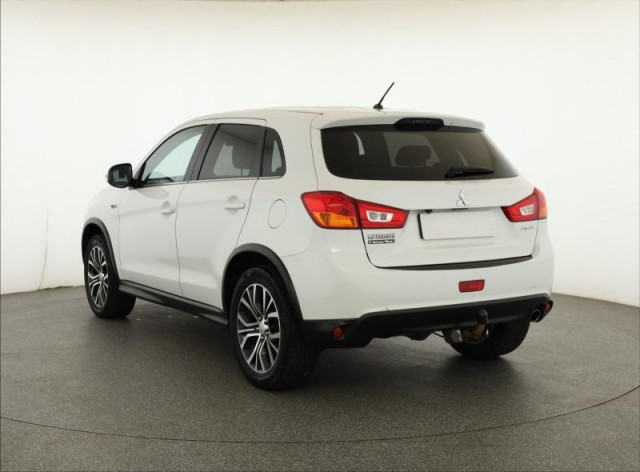 Mitsubishi ASX  1.6 MIVEC 