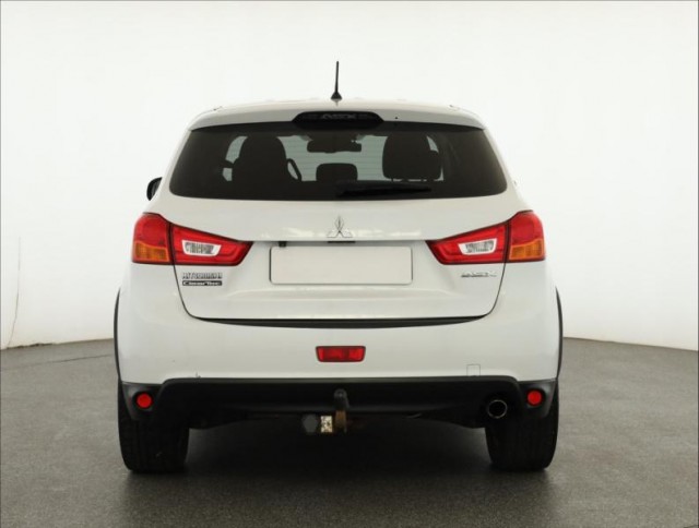Mitsubishi ASX  1.6 MIVEC 