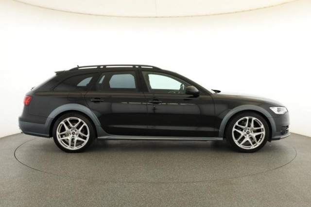 Audi A6 Allroad  3.0 TDI 