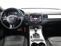 Volkswagen Touareg  3.0 TDI 
