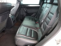 Volkswagen Touareg  3.0 TDI 