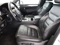 Volkswagen Touareg  3.0 TDI 