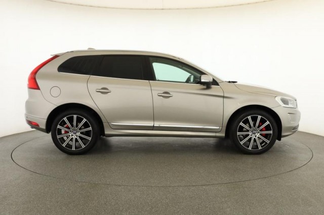 Volvo XC60  D4 
