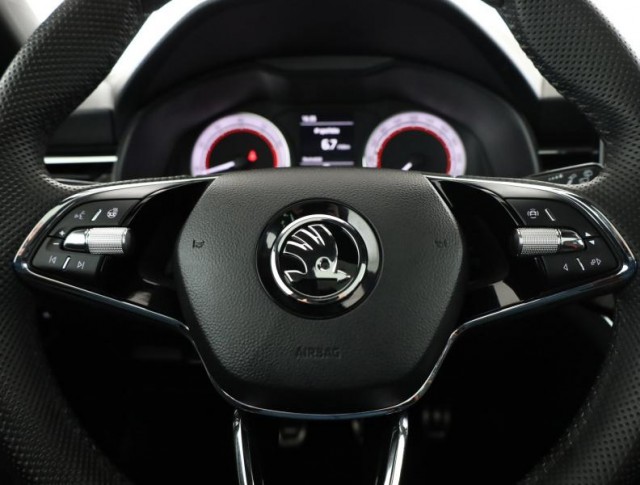 Škoda Kamiq  1.5 TSI Monte Carlo
