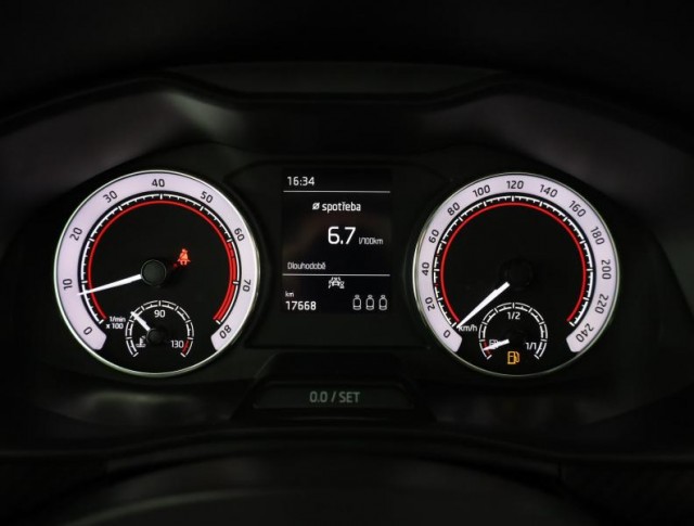 Škoda Kamiq  1.5 TSI Monte Carlo