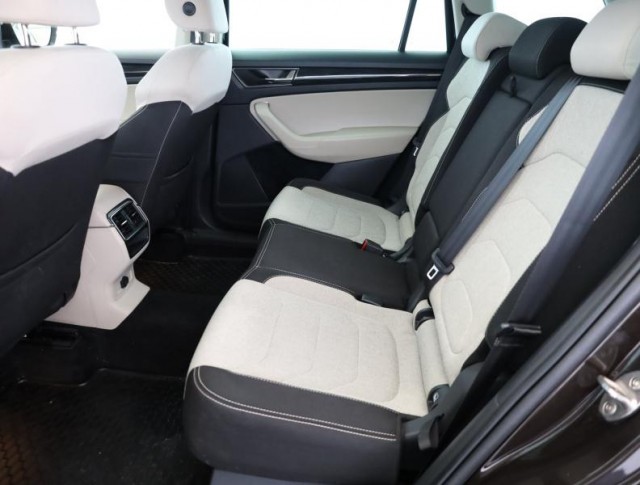 Škoda Kodiaq  2.0 TDI 4x4 Ambition Plus