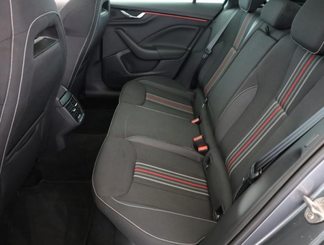 Škoda Kamiq  1.0 TSI Monte Carlo