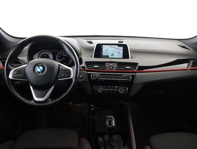 BMW X1  sDrive18i 