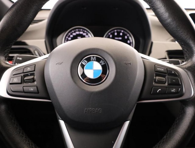 BMW X1  sDrive18i 