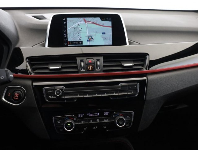 BMW X1  sDrive18i 