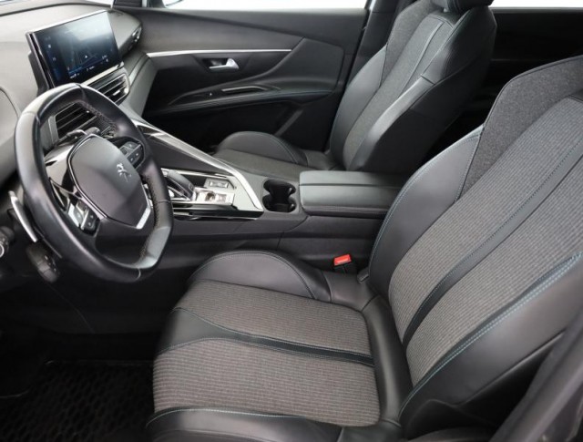 Peugeot 5008  PureTech 130 Allure