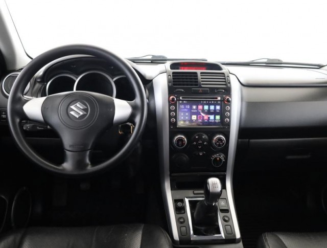 Suzuki Grand Vitara  2.0 