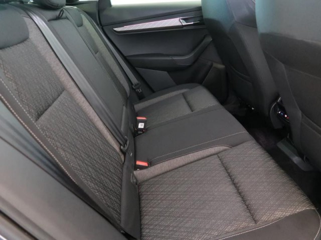 Škoda Karoq  1.5 TSI Style