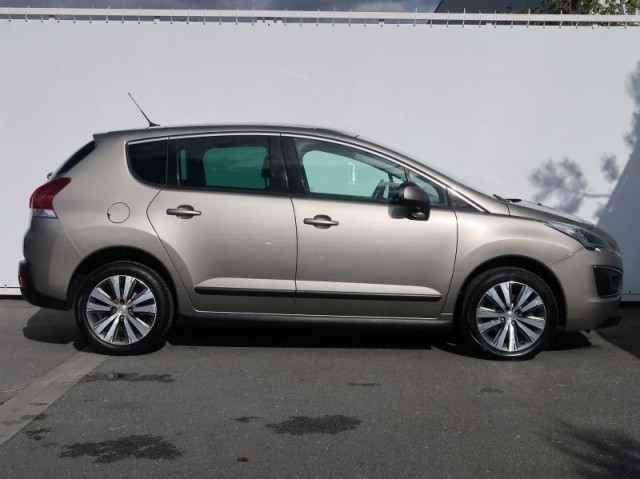 Peugeot 3008  1.6 HDi Active Pack
