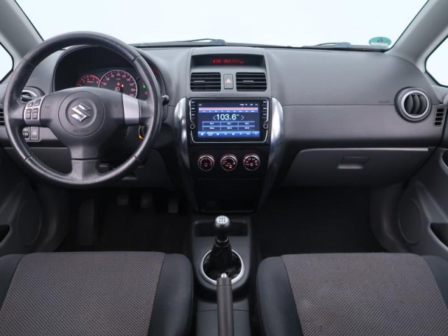 Suzuki SX4  1.6 VVT 