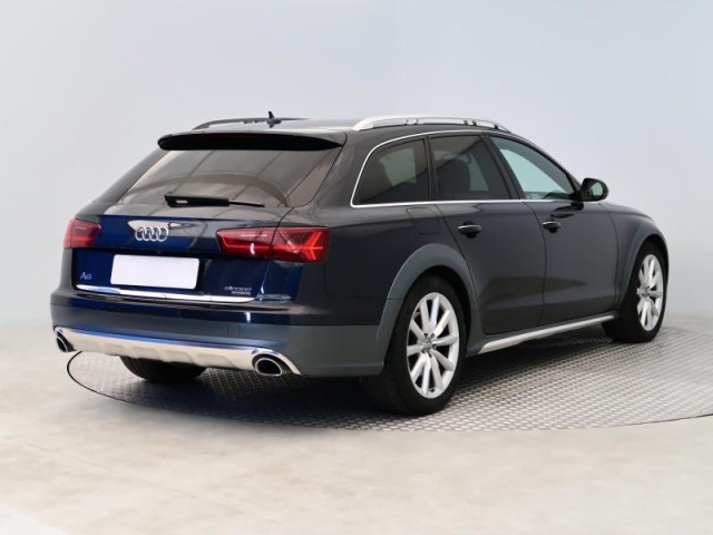 Audi A6 Allroad  3.0 TDI 