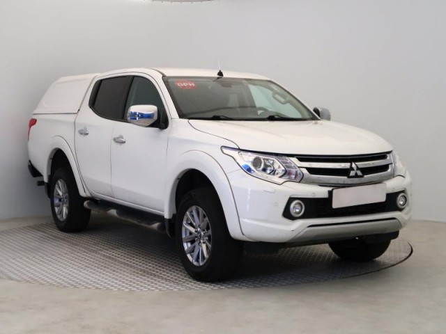 Mitsubishi L200  2.4 DI-D 