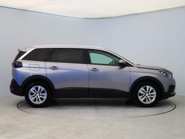 Peugeot 5008  1.6 BlueHDi 