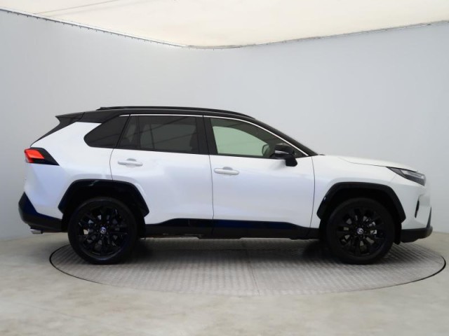 Toyota RAV 4  2.5 Hybrid 