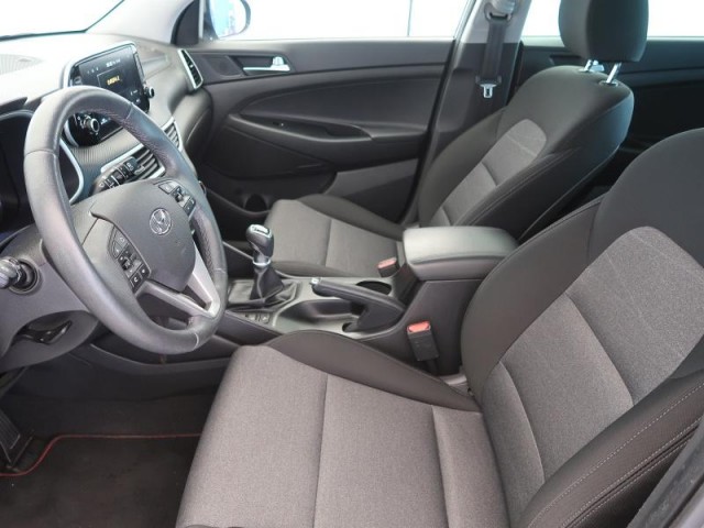 Hyundai Tucson  1.6 CRDi 