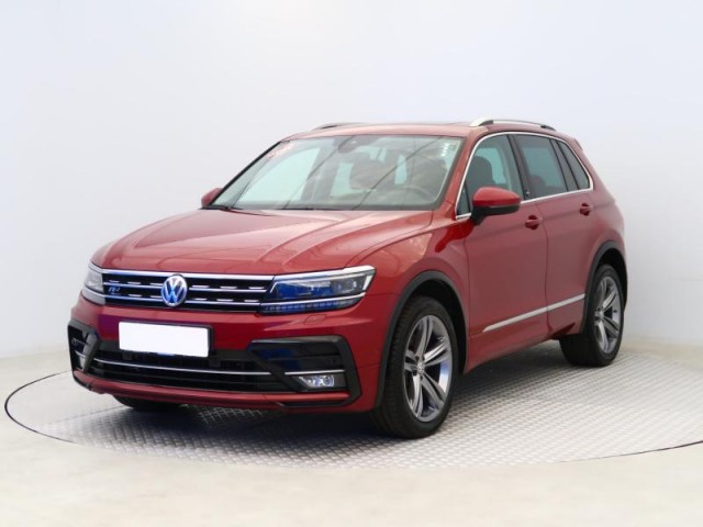 Volkswagen Tiguan  2.0 TDI R-Line