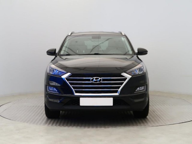 Hyundai Tucson  1.6 GDI Trikolor