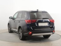 Mitsubishi Outlander  2.2 DI-D 