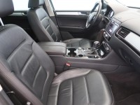 Volkswagen Touareg  3.0 TDI 